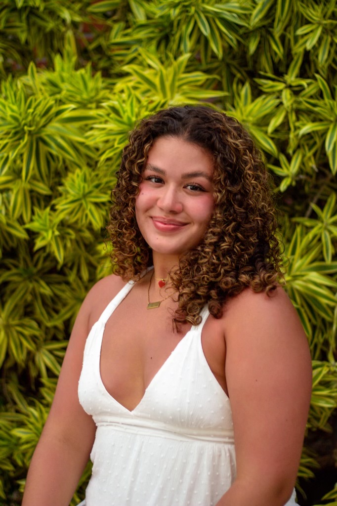 Alana Moradel Summer Intensive Contemporary and Musical Theater Instructor